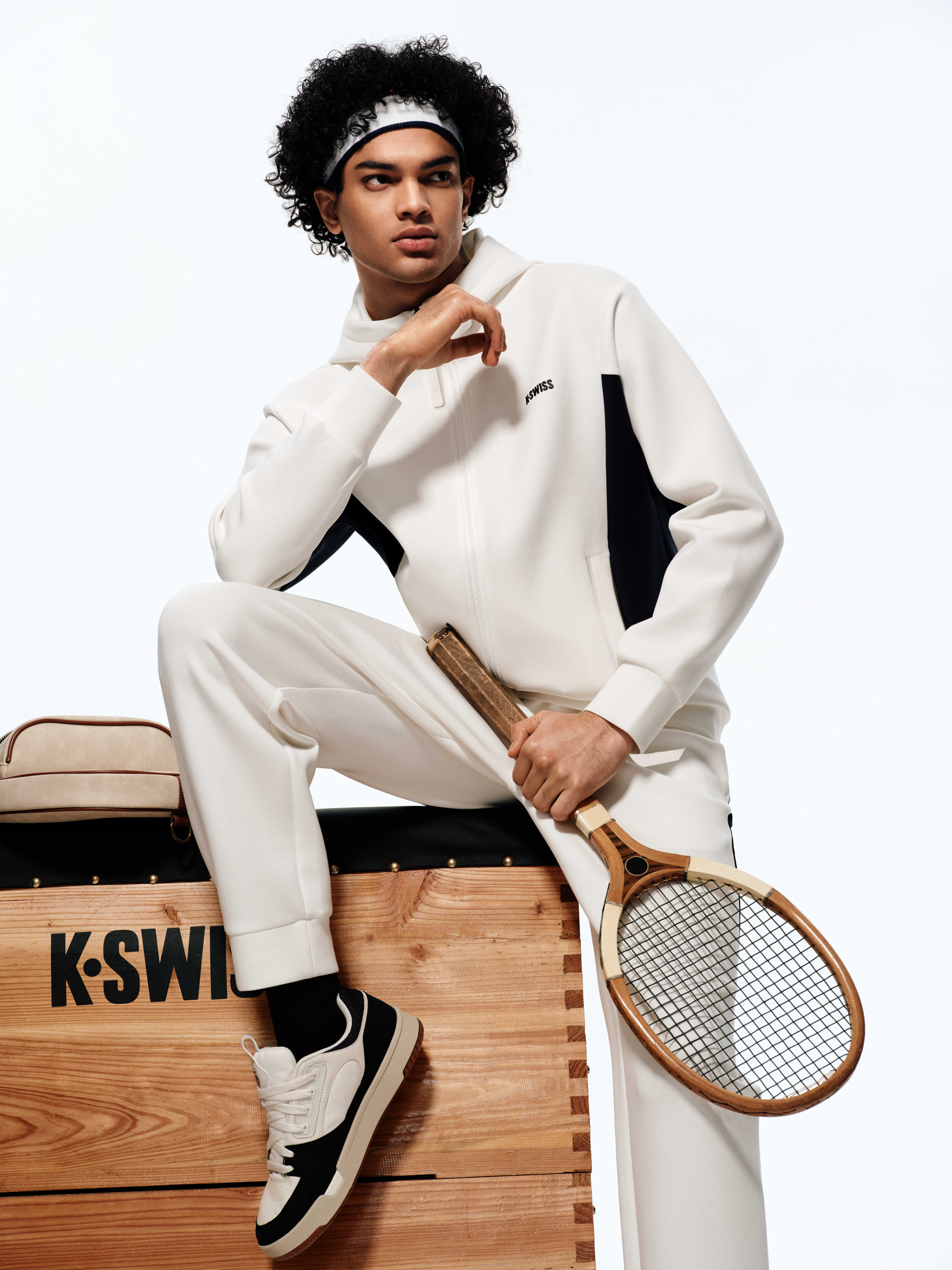 KNIT HOODIE JACKET