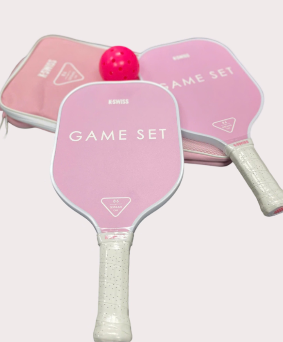 Pickleball paddle