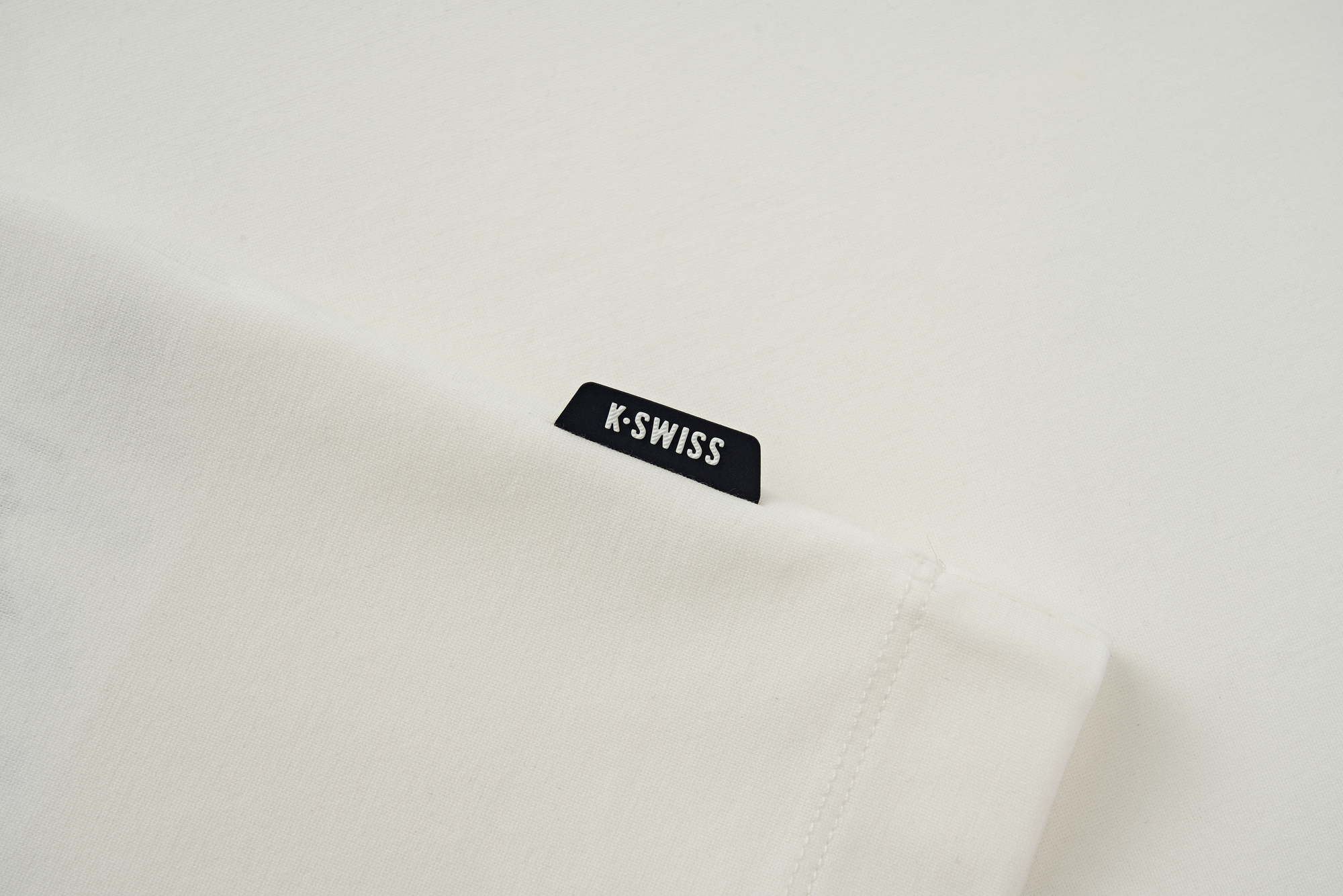 SHORT SLEEVE T-SHIRT  T