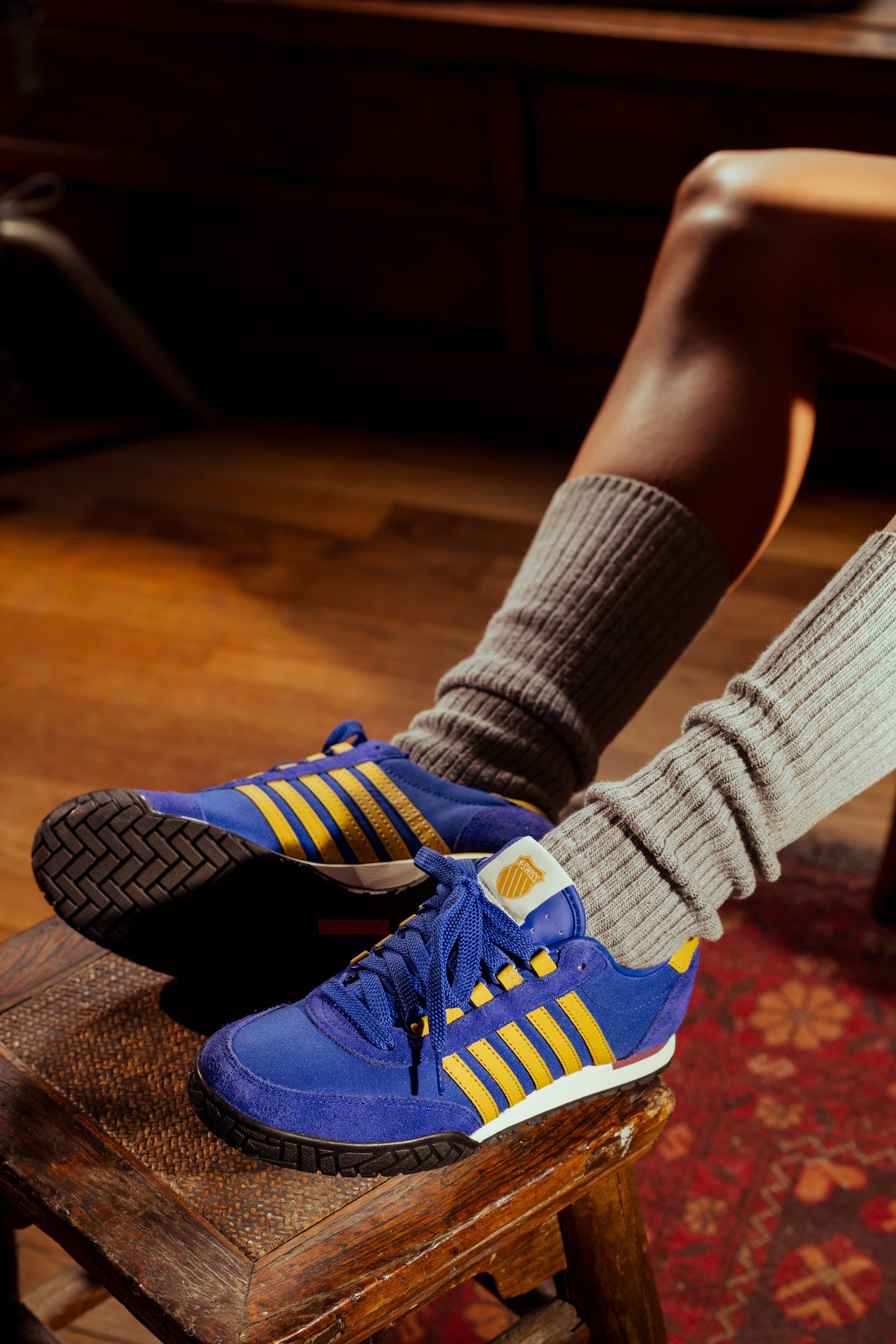 VINTAGE TRAINER T