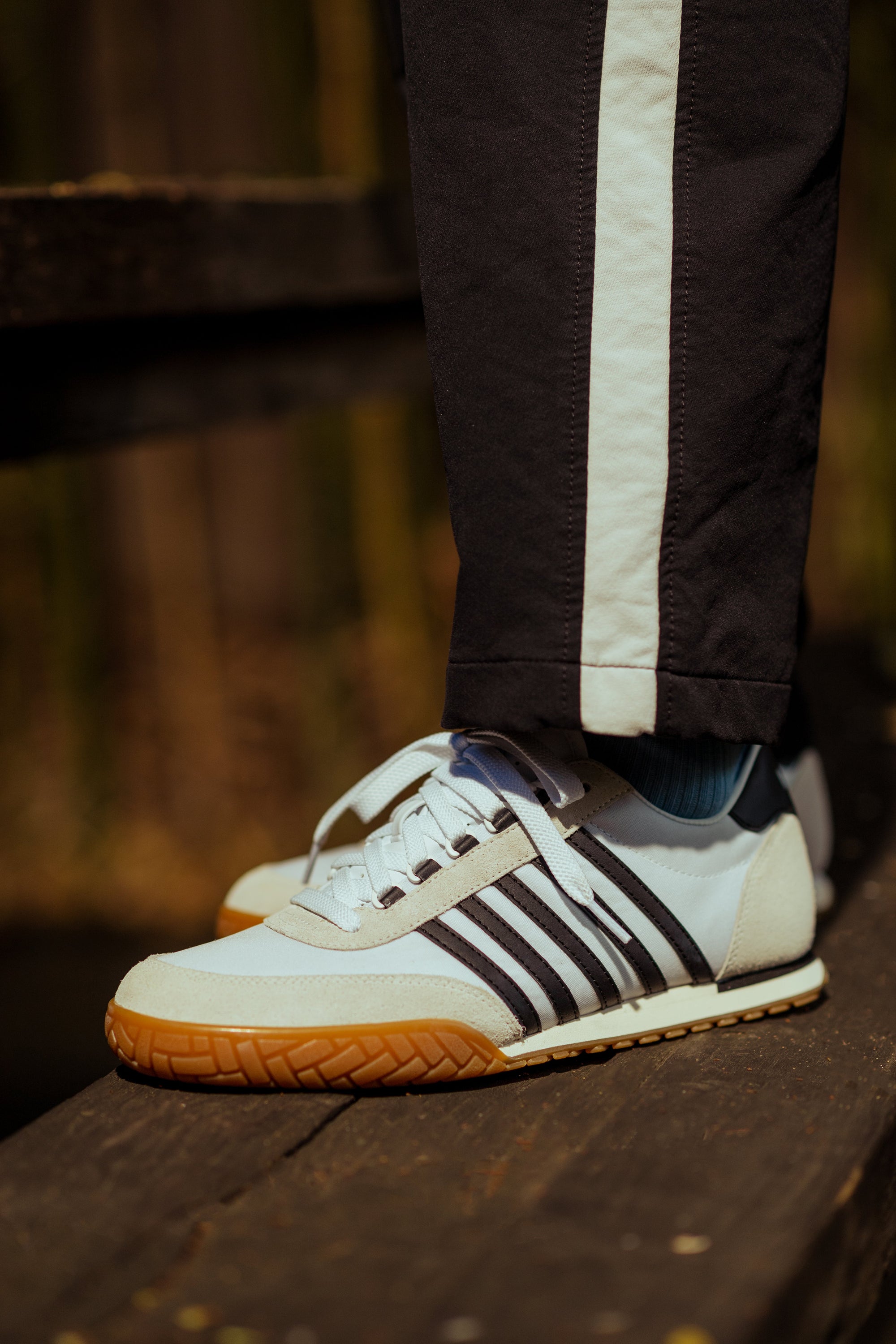 VINTAGE TRAINER T
