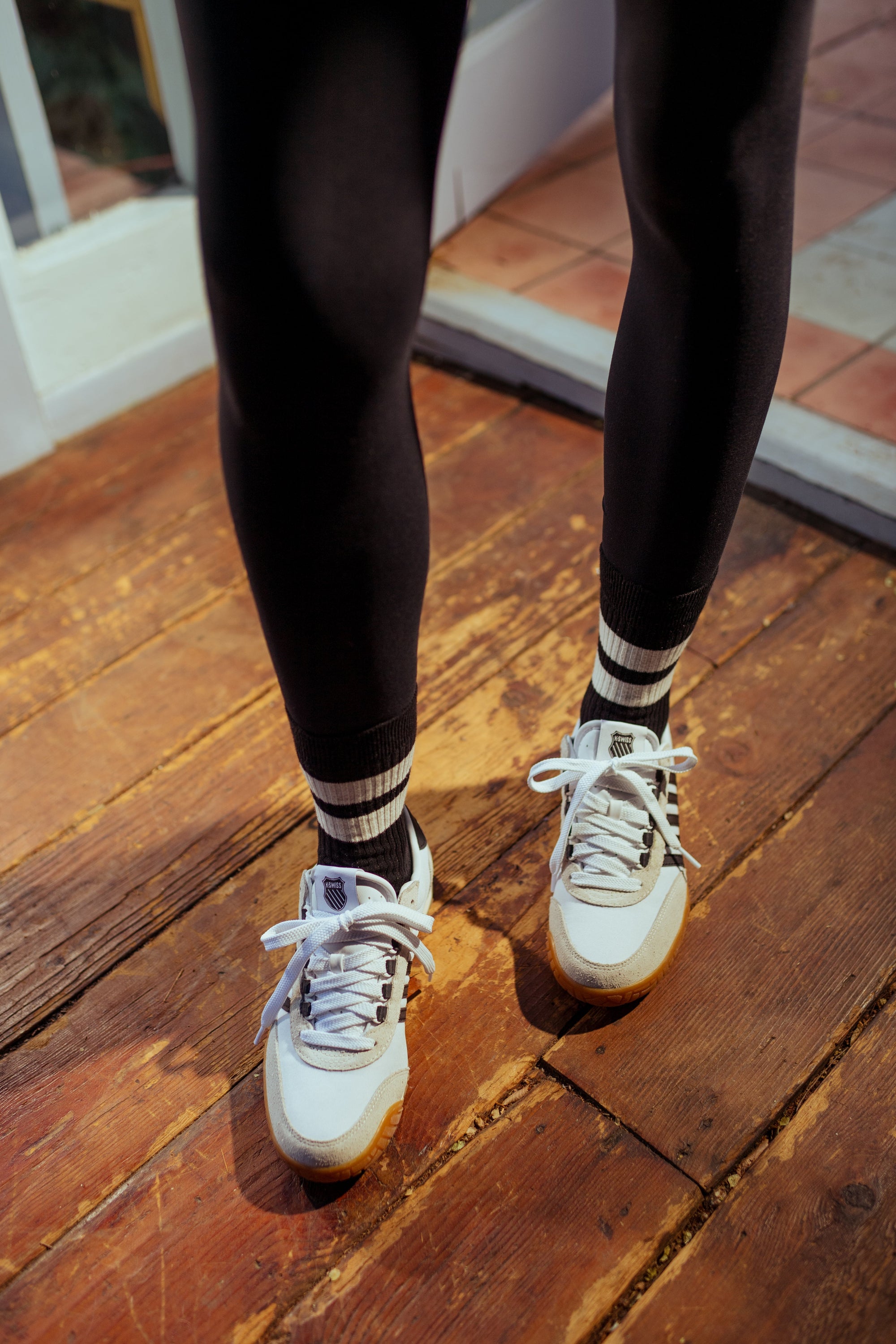 VINTAGE TRAINER T