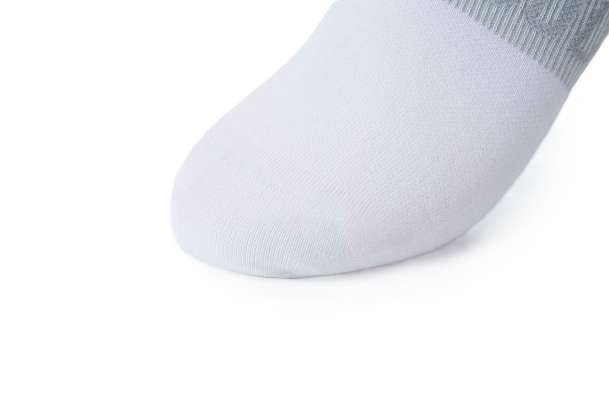 INVISIBLE SOCKS
